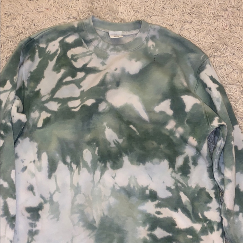 TIE DYE CREW NECK